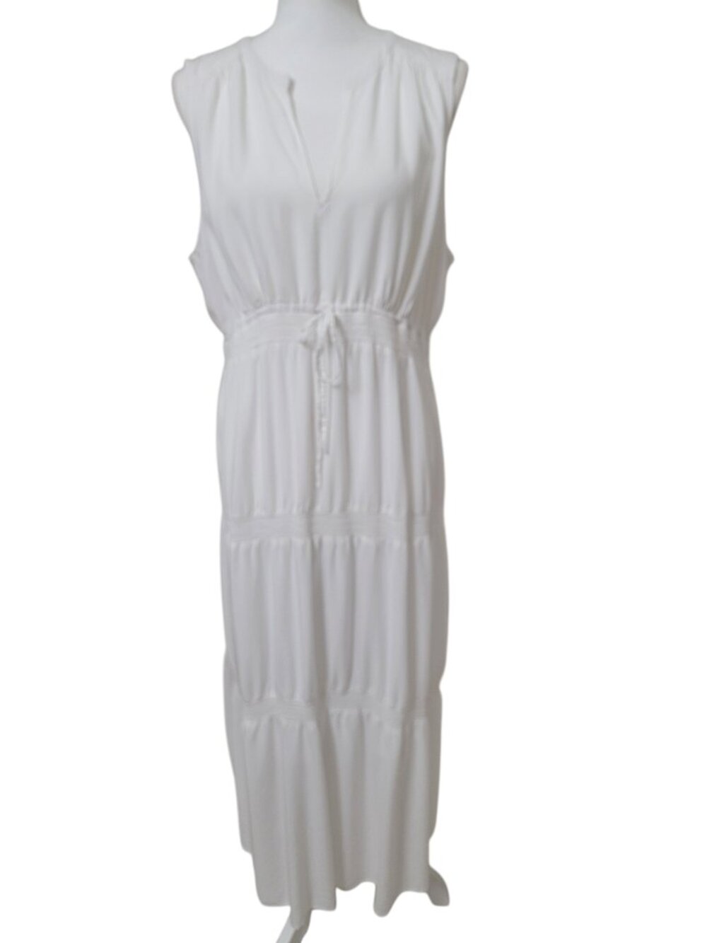 Motherhood Maternity Size XL White Sleeveless Tiered Maxi Dress